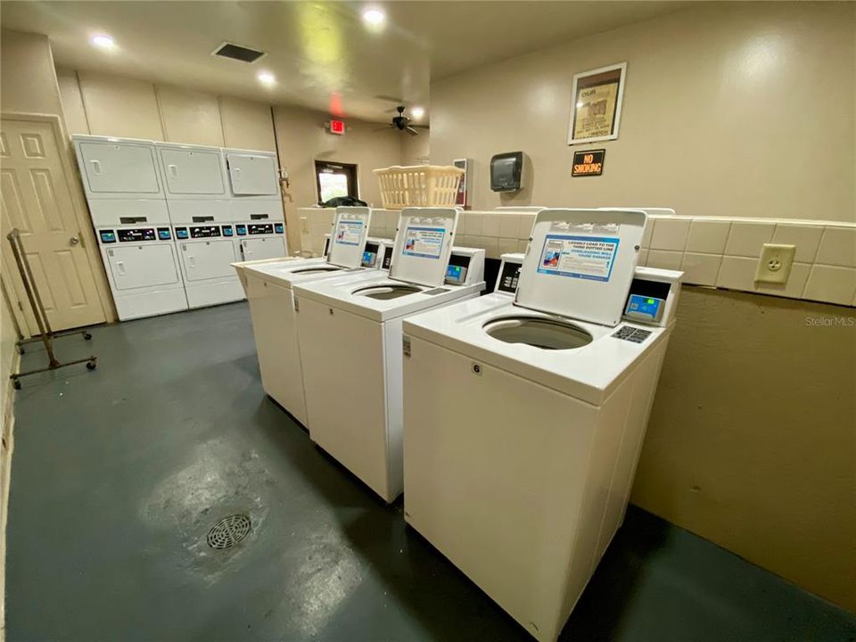 Под контрактом: $125,000 (1 спален, 1 ванн, 660 Квадратных фут)