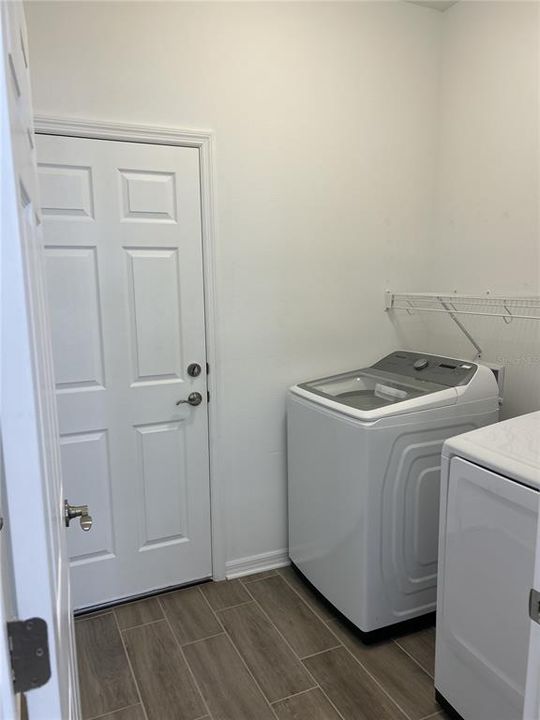 En Venta: $365,000 (3 camas, 2 baños, 1462 Pies cuadrados)