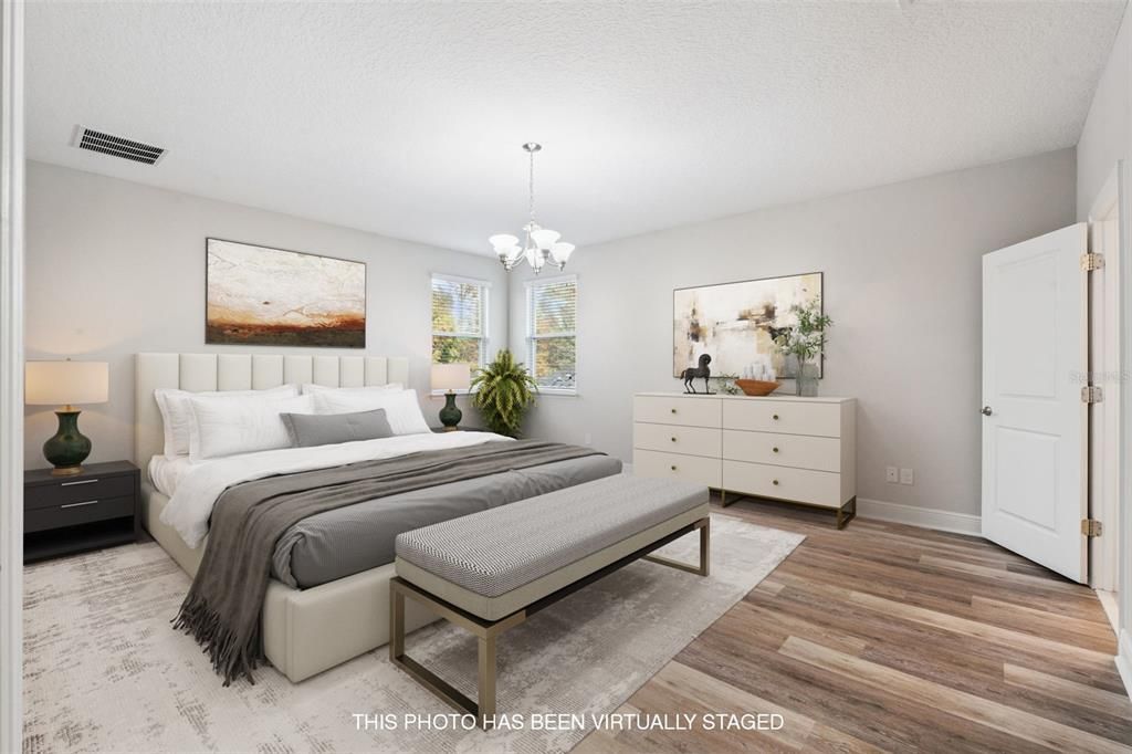 For Sale: $975,000 (5 beds, 4 baths, 4194 Square Feet)