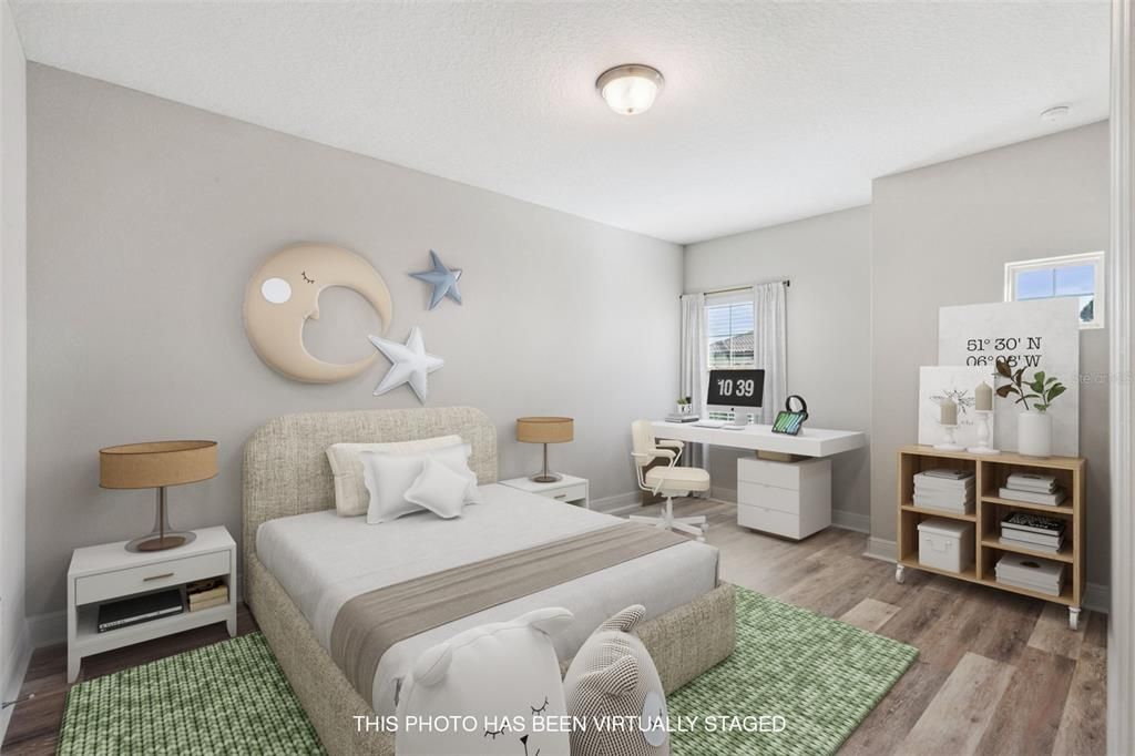 For Sale: $975,000 (5 beds, 4 baths, 4194 Square Feet)