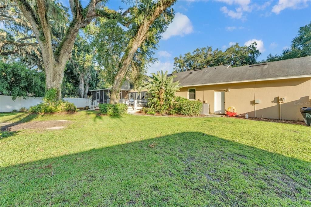 For Sale: $534,900 (3 beds, 2 baths, 2126 Square Feet)