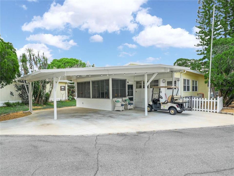 待售: $159,900 (1 贝兹, 1 浴室, 954 平方英尺)