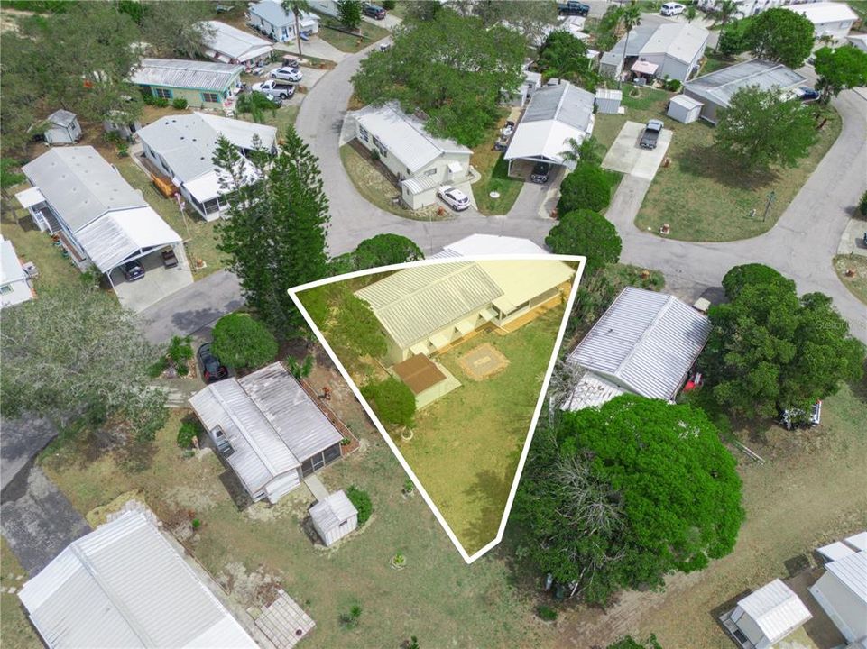 待售: $159,900 (1 贝兹, 1 浴室, 954 平方英尺)