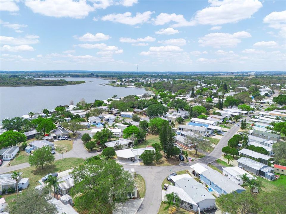 待售: $159,900 (1 贝兹, 1 浴室, 954 平方英尺)