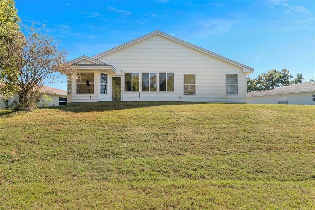 For Sale: $284,000 (3 beds, 2 baths, 1665 Square Feet)