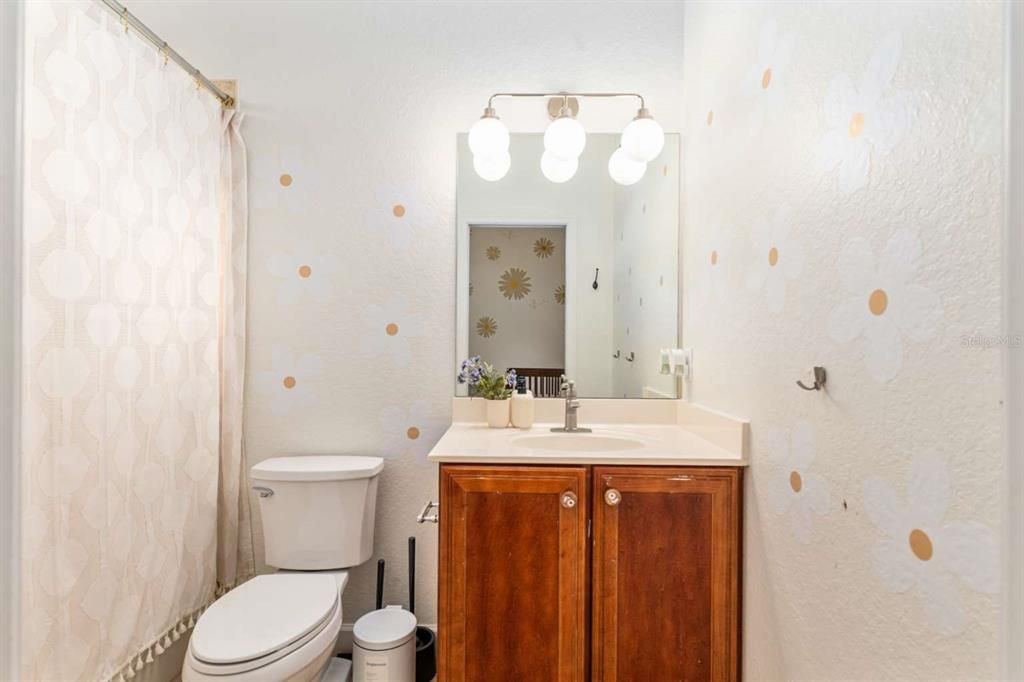 На продажу: $615,000 (3 спален, 3 ванн, 2500 Квадратных фут)