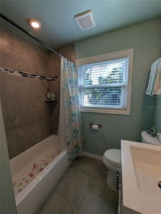 For Sale: $529,000 (3 beds, 2 baths, 1073 Square Feet)