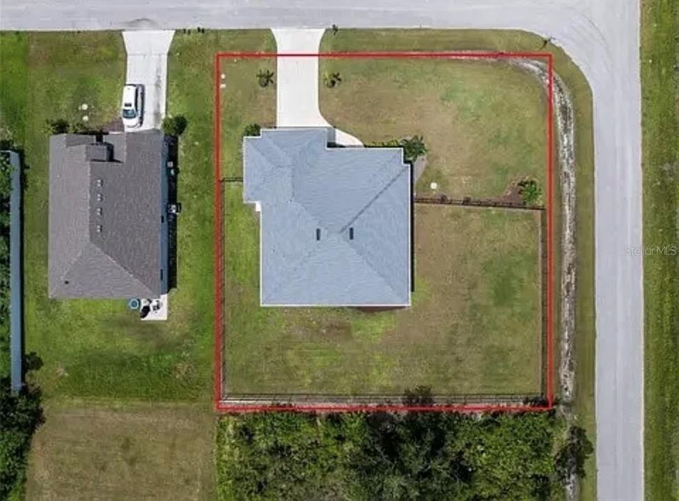 For Rent: $2,750 (3 beds, 2 baths, 1884 Square Feet)