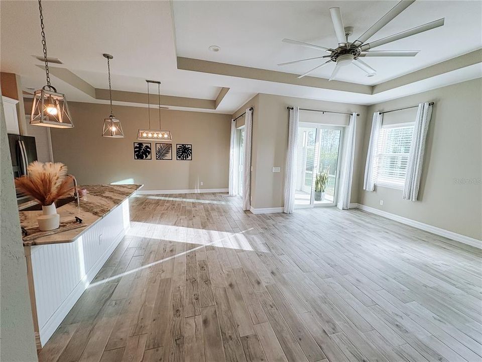 For Rent: $2,750 (3 beds, 2 baths, 1884 Square Feet)