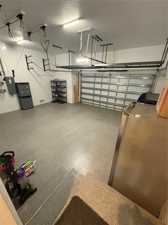 For Rent: $2,750 (3 beds, 2 baths, 1884 Square Feet)