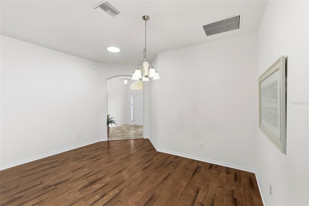 待售: $525,000 (3 贝兹, 2 浴室, 1965 平方英尺)