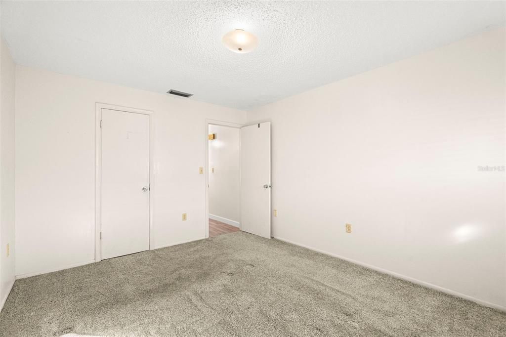 En Venta: $259,900 (2 camas, 2 baños, 1142 Pies cuadrados)