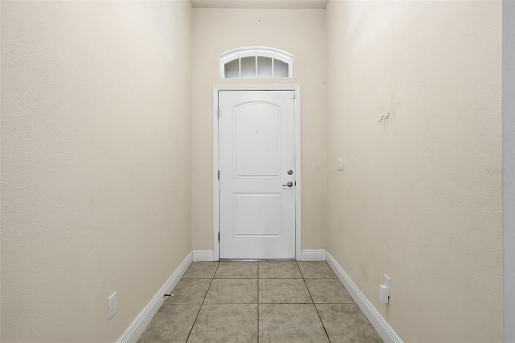 На продажу: $305,000 (3 спален, 2 ванн, 1487 Квадратных фут)