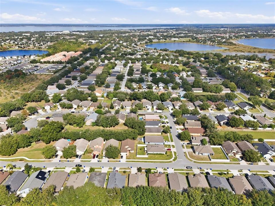 На продажу: $305,000 (3 спален, 2 ванн, 1487 Квадратных фут)