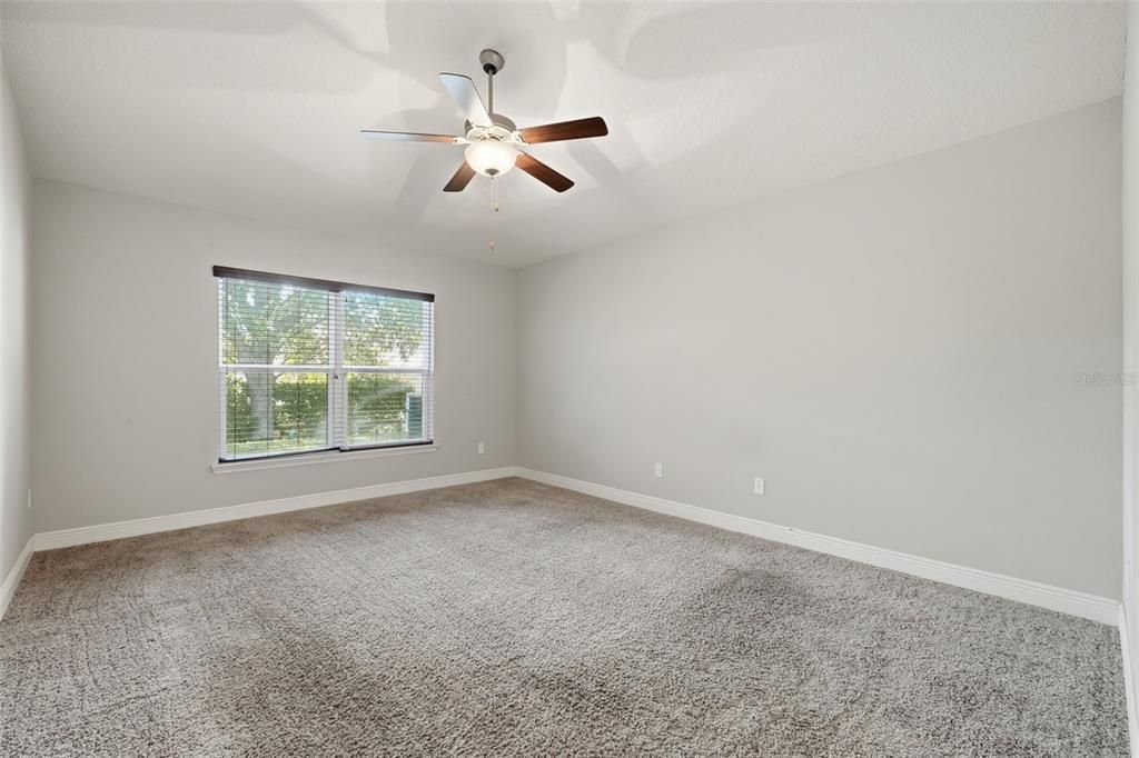 На продажу: $305,000 (3 спален, 2 ванн, 1487 Квадратных фут)