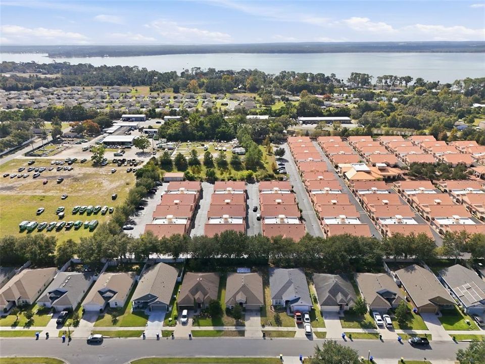 На продажу: $305,000 (3 спален, 2 ванн, 1487 Квадратных фут)