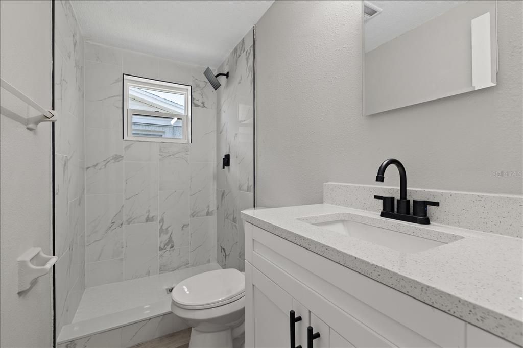 For Rent: $2,250 (3 beds, 2 baths, 1442 Square Feet)