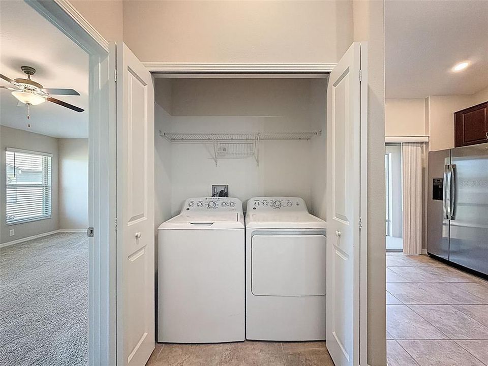 合同活跃: $235,000 (3 贝兹, 2 浴室, 1495 平方英尺)