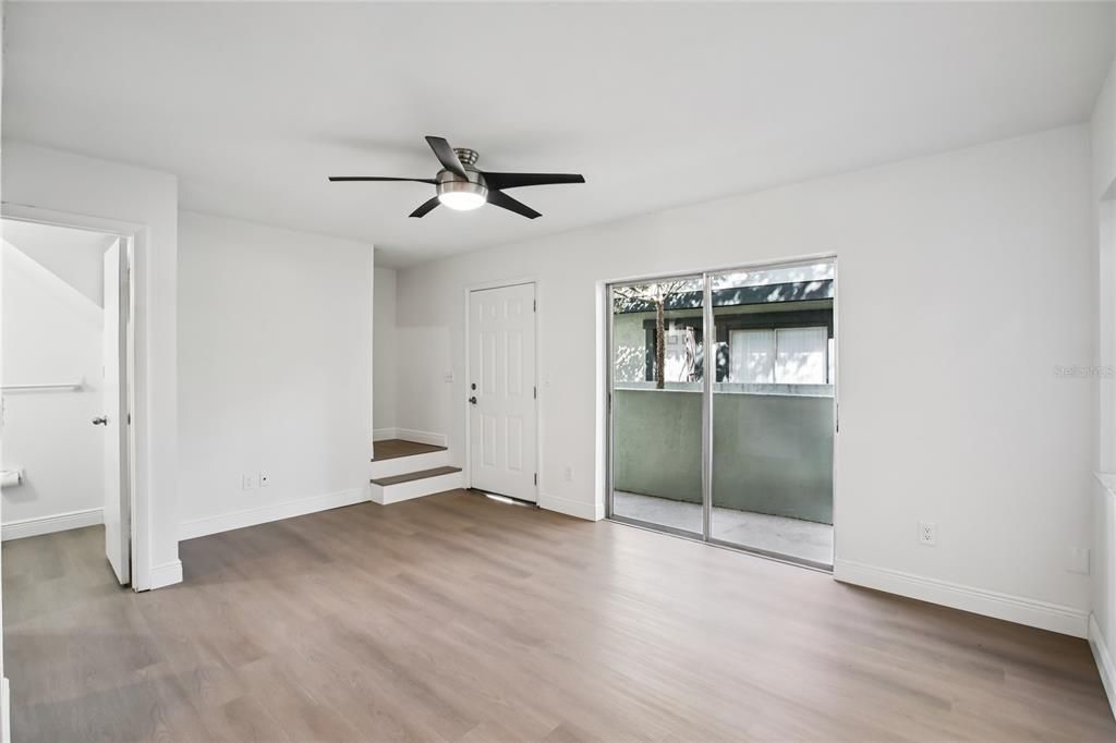 For Rent: $1,900 (2 beds, 2 baths, 853 Square Feet)