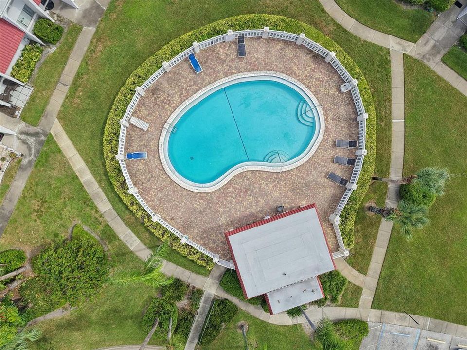 For Rent: $1,900 (2 beds, 2 baths, 853 Square Feet)