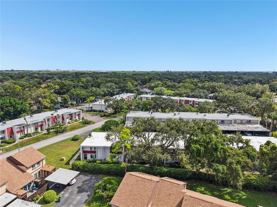 For Rent: $1,900 (2 beds, 2 baths, 853 Square Feet)