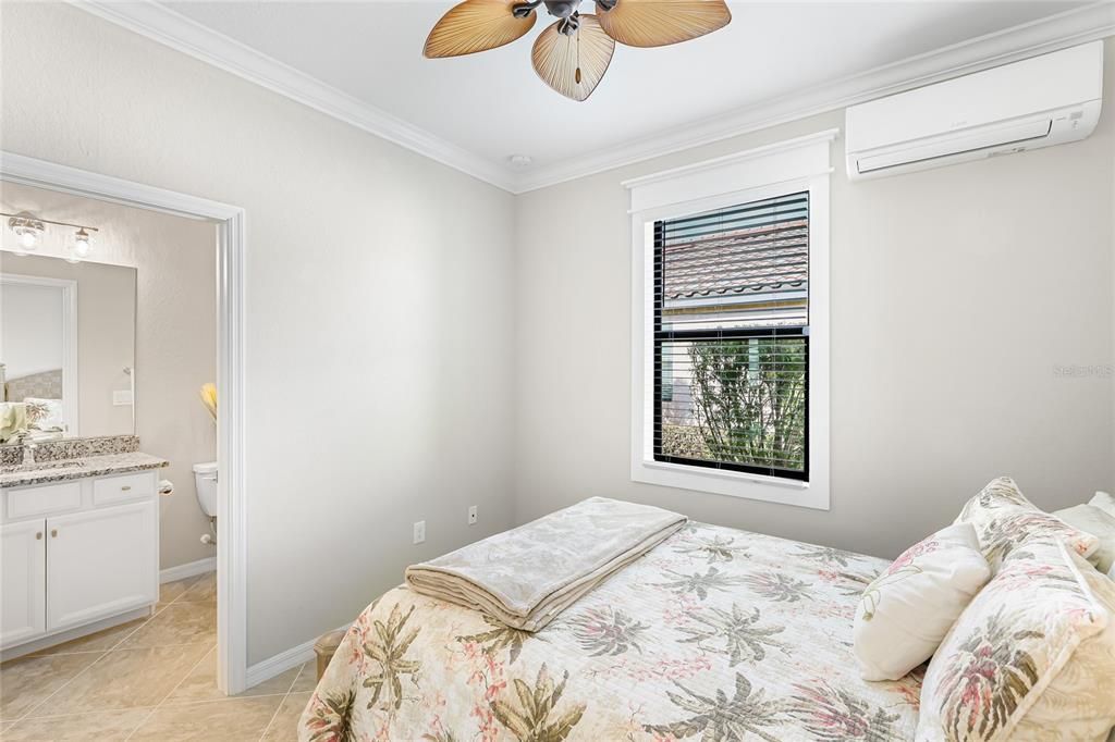 Active With Contract: $550,000 (3 beds, 3 baths, 1855 Square Feet)