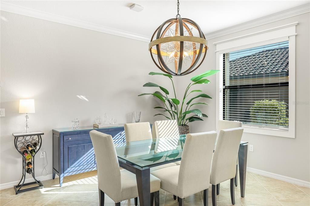 Active With Contract: $550,000 (3 beds, 3 baths, 1855 Square Feet)