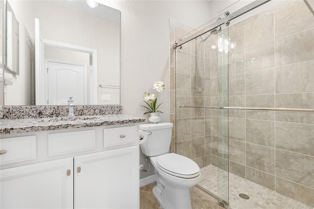 Active With Contract: $550,000 (3 beds, 3 baths, 1855 Square Feet)