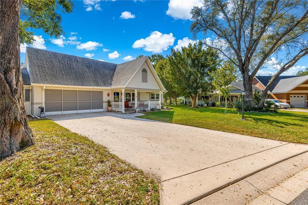 待售: $209,900 (2 贝兹, 2 浴室, 1409 平方英尺)