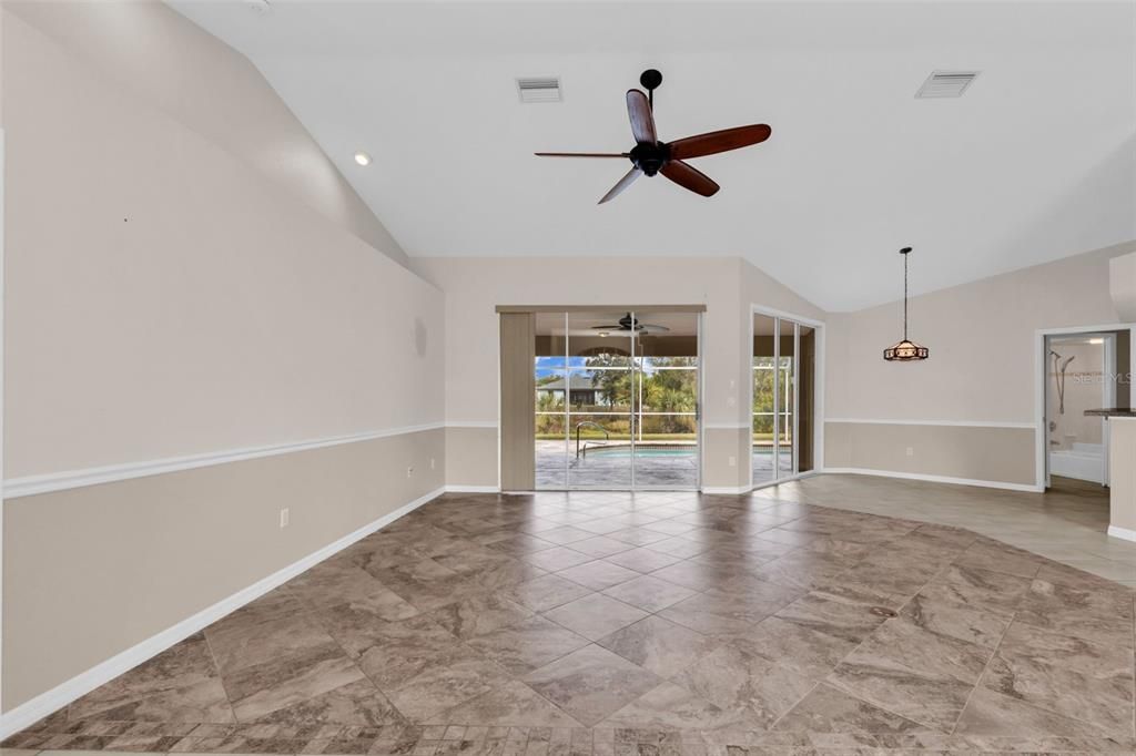 Active With Contract: $389,900 (3 beds, 2 baths, 1966 Square Feet)