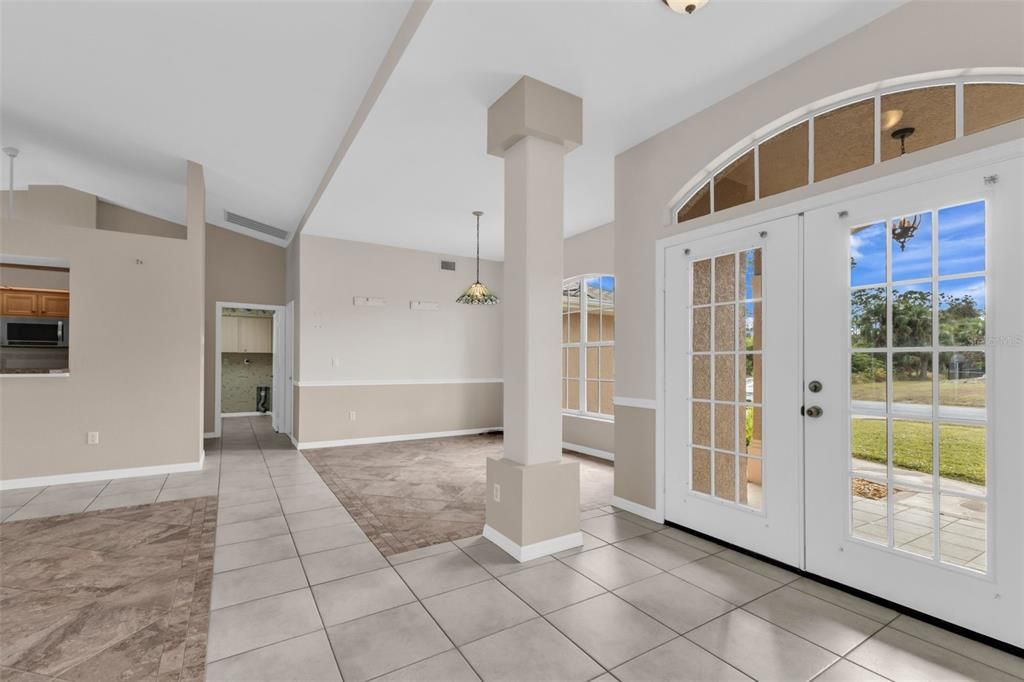 Active With Contract: $389,900 (3 beds, 2 baths, 1966 Square Feet)