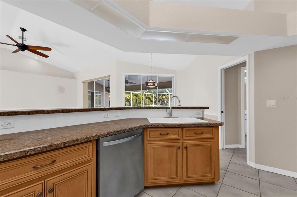 Active With Contract: $389,900 (3 beds, 2 baths, 1966 Square Feet)