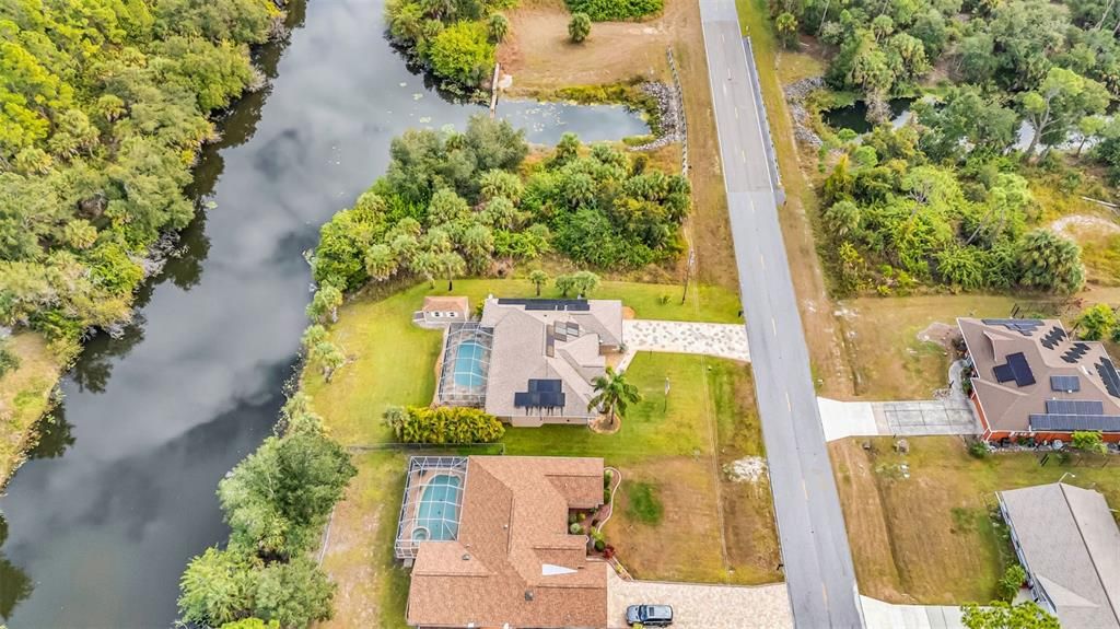 Active With Contract: $389,900 (3 beds, 2 baths, 1966 Square Feet)