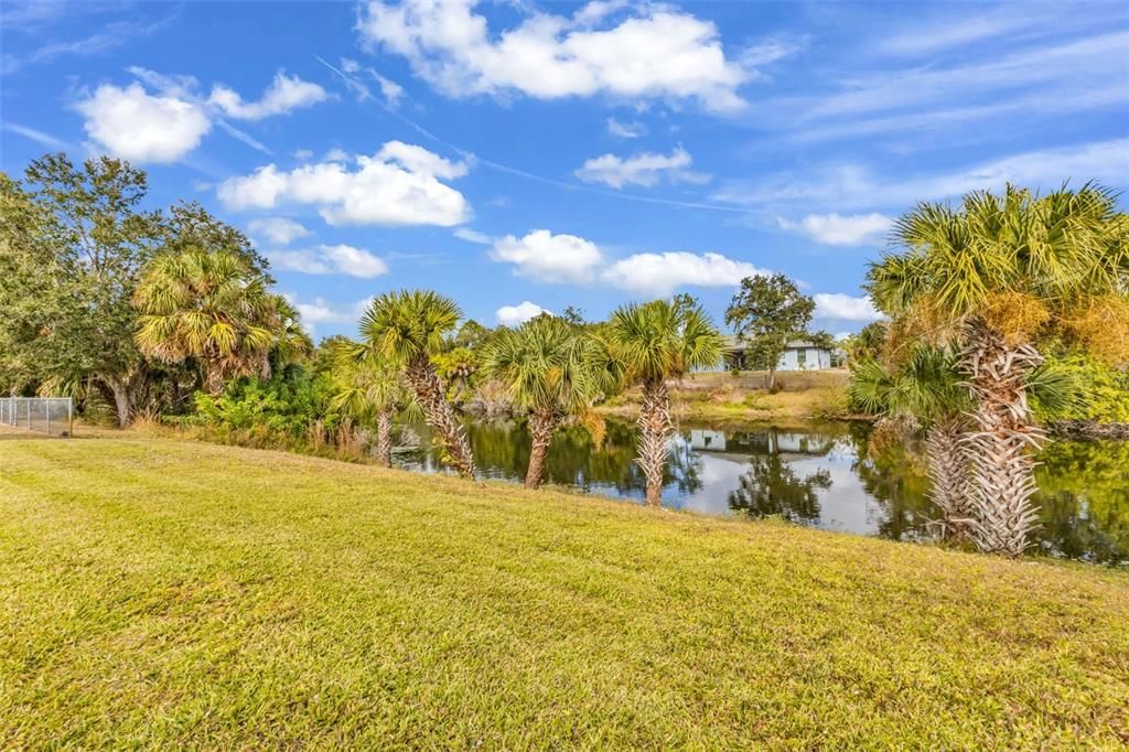 Active With Contract: $389,900 (3 beds, 2 baths, 1966 Square Feet)