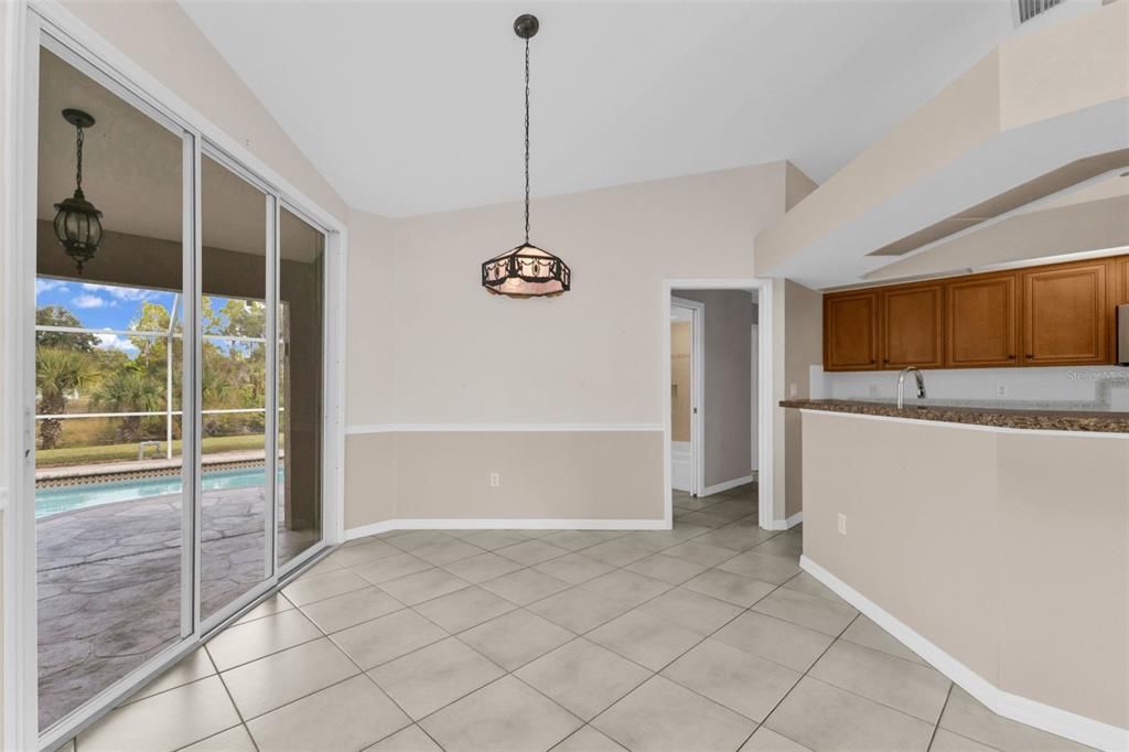 Active With Contract: $389,900 (3 beds, 2 baths, 1966 Square Feet)