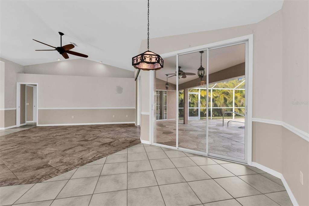 Active With Contract: $389,900 (3 beds, 2 baths, 1966 Square Feet)