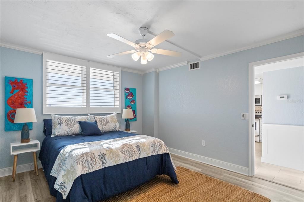 For Rent: $4,000 (2 beds, 2 baths, 1025 Square Feet)