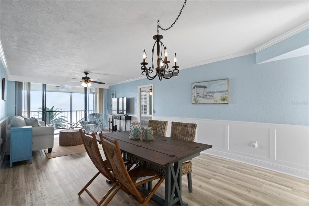 For Rent: $4,000 (2 beds, 2 baths, 1025 Square Feet)