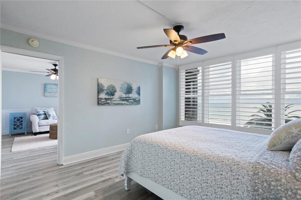 For Rent: $4,000 (2 beds, 2 baths, 1025 Square Feet)