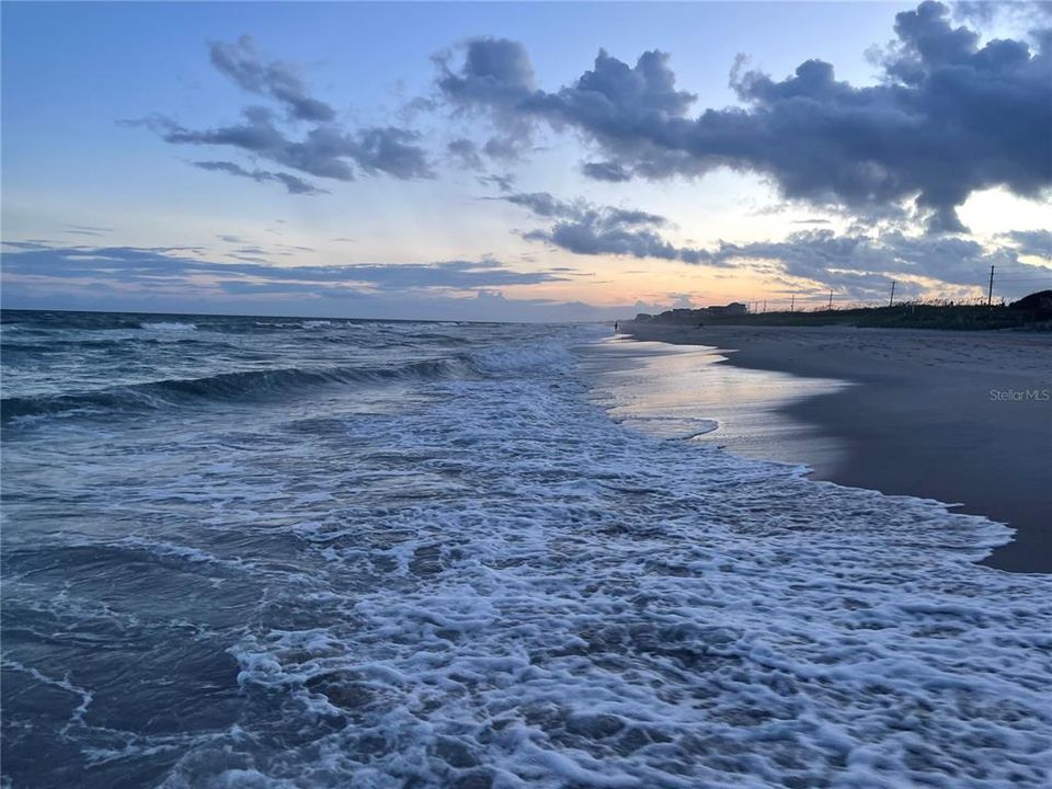 For Rent: $4,000 (2 beds, 2 baths, 1025 Square Feet)