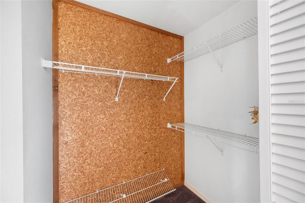 For Sale: $385,000 (3 beds, 2 baths, 2338 Square Feet)