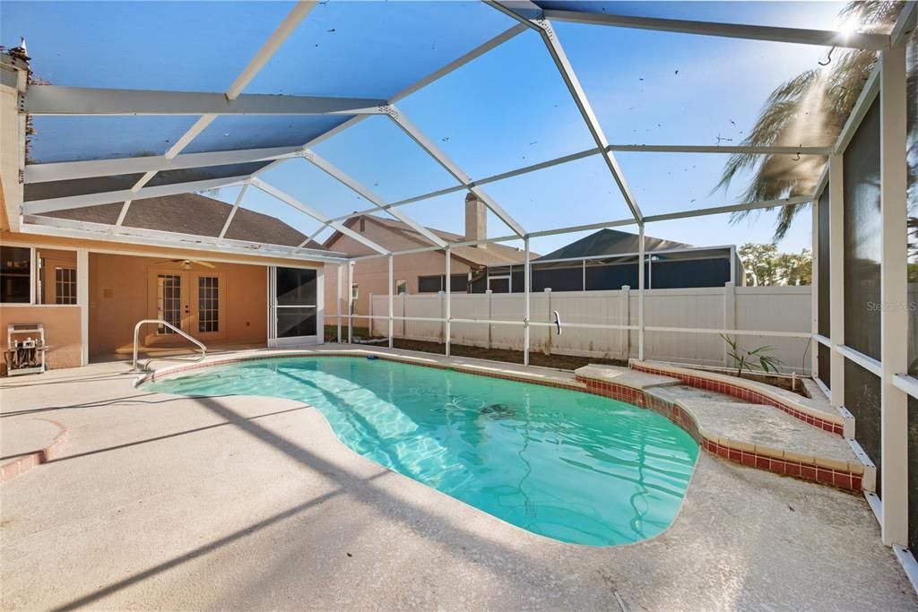 For Sale: $385,000 (3 beds, 2 baths, 2338 Square Feet)