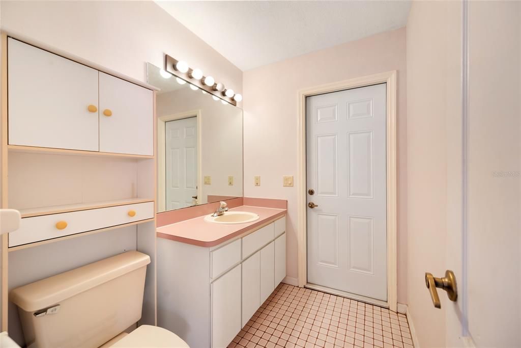 For Sale: $385,000 (3 beds, 2 baths, 2338 Square Feet)