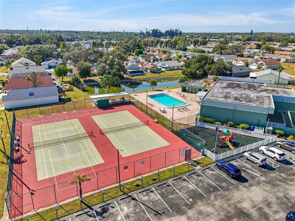 Active With Contract: $360,000 (3 beds, 2 baths, 1425 Square Feet)