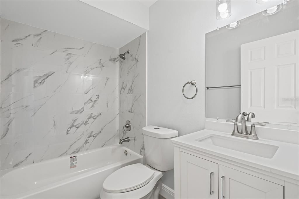 Active With Contract: $360,000 (3 beds, 2 baths, 1425 Square Feet)