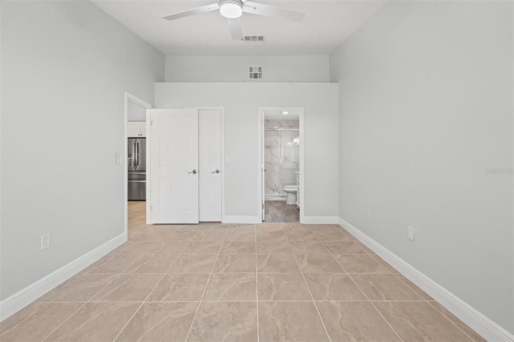 Active With Contract: $360,000 (3 beds, 2 baths, 1425 Square Feet)