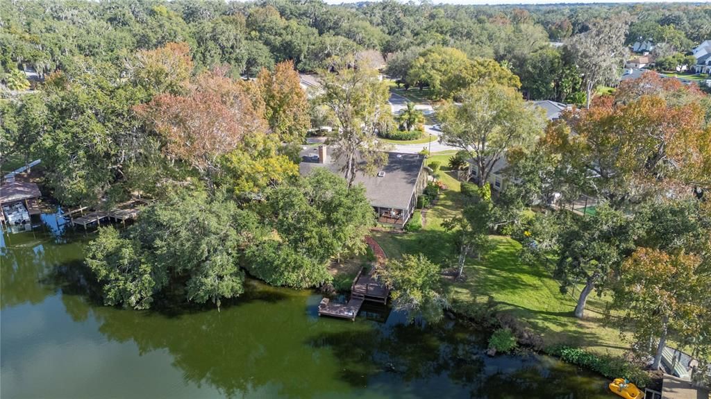 For Sale: $697,000 (3 beds, 3 baths, 2501 Square Feet)