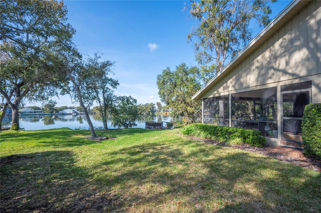 For Sale: $697,000 (3 beds, 3 baths, 2501 Square Feet)