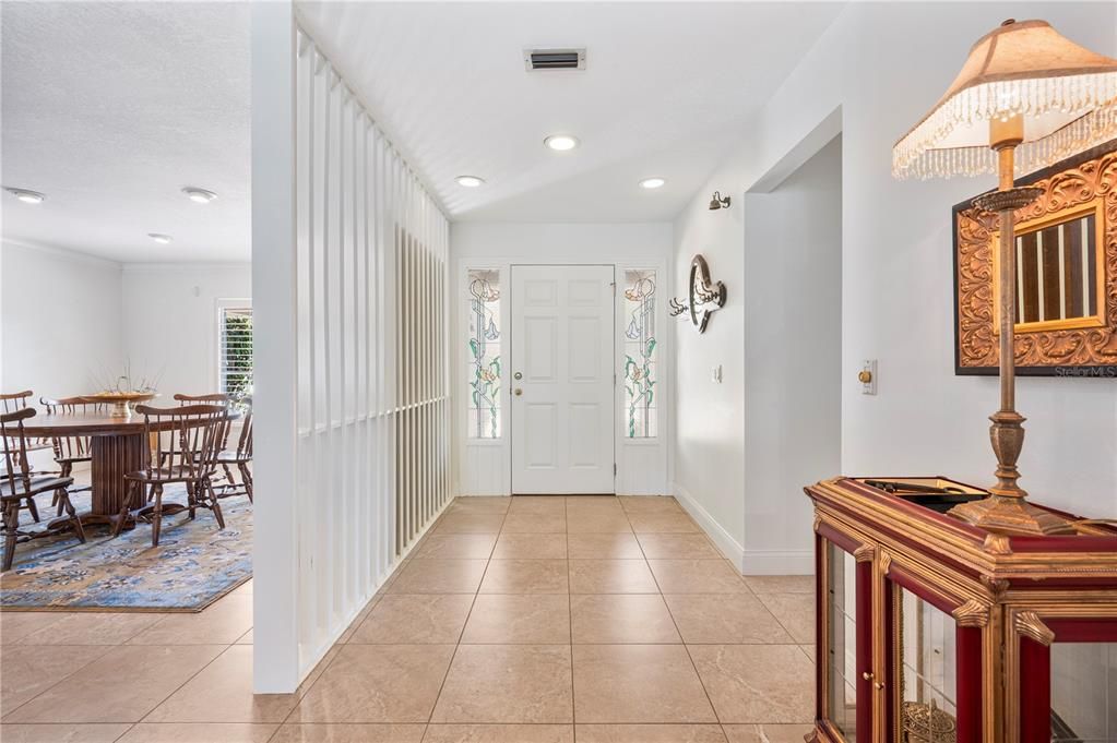 For Sale: $697,000 (3 beds, 3 baths, 2501 Square Feet)