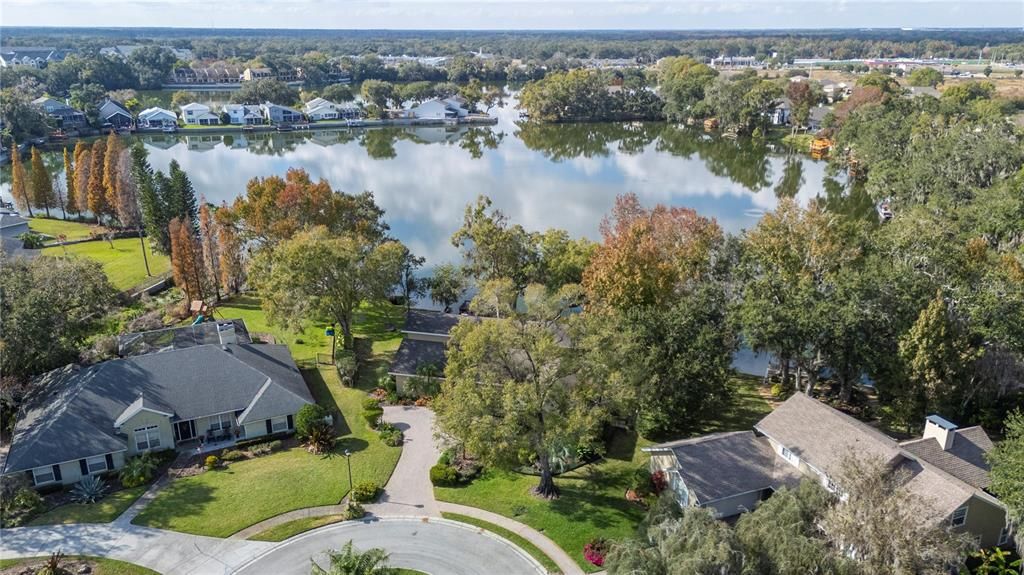 For Sale: $697,000 (3 beds, 3 baths, 2501 Square Feet)